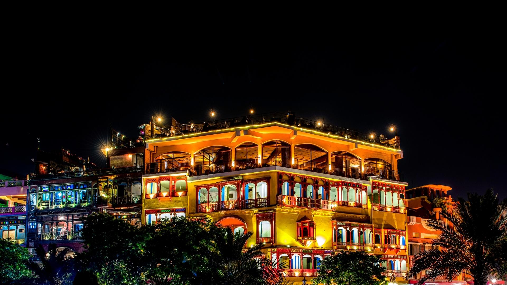Food Street Lahore - Culinary experience