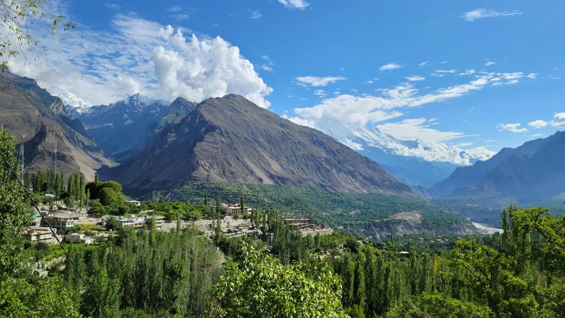 Hunza Valley mountain vista