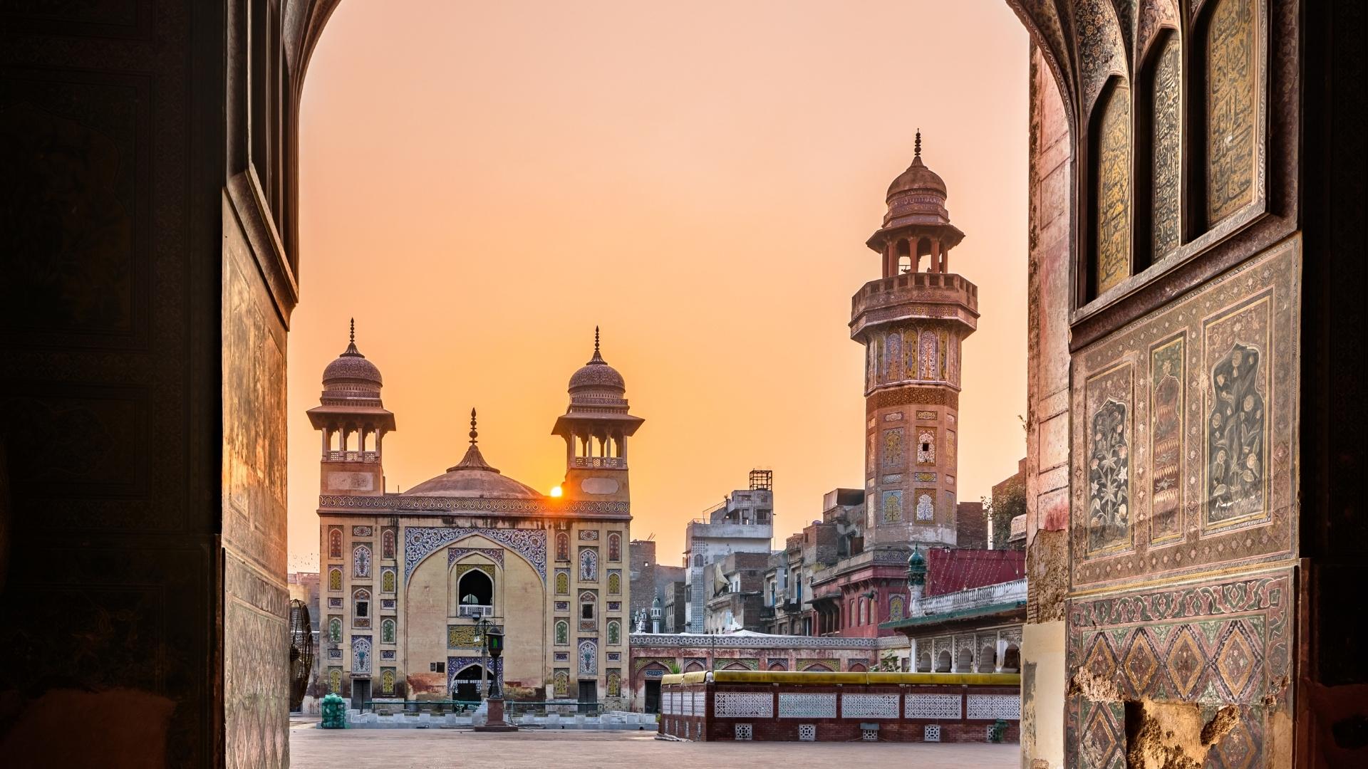 Wazir Khan Mosque interior