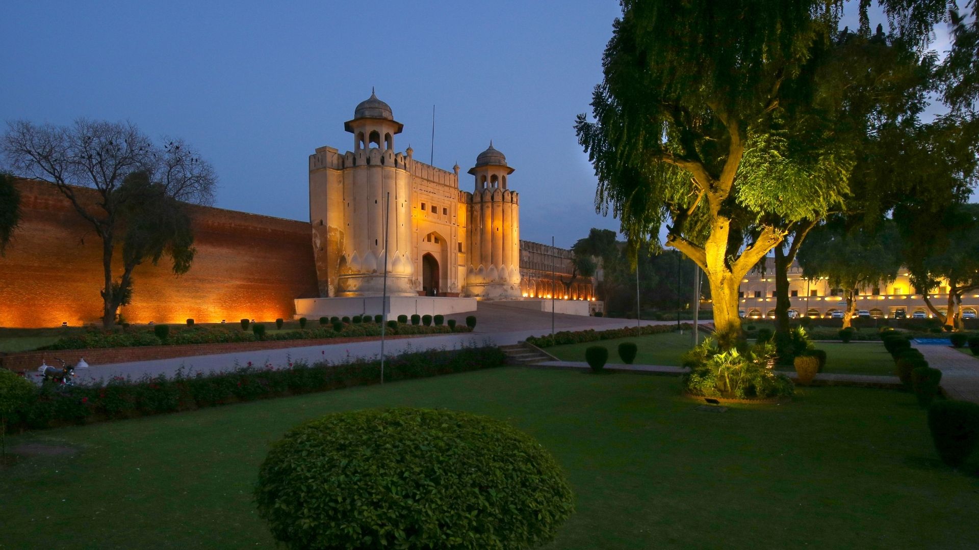 Lahore Fort palace chambers