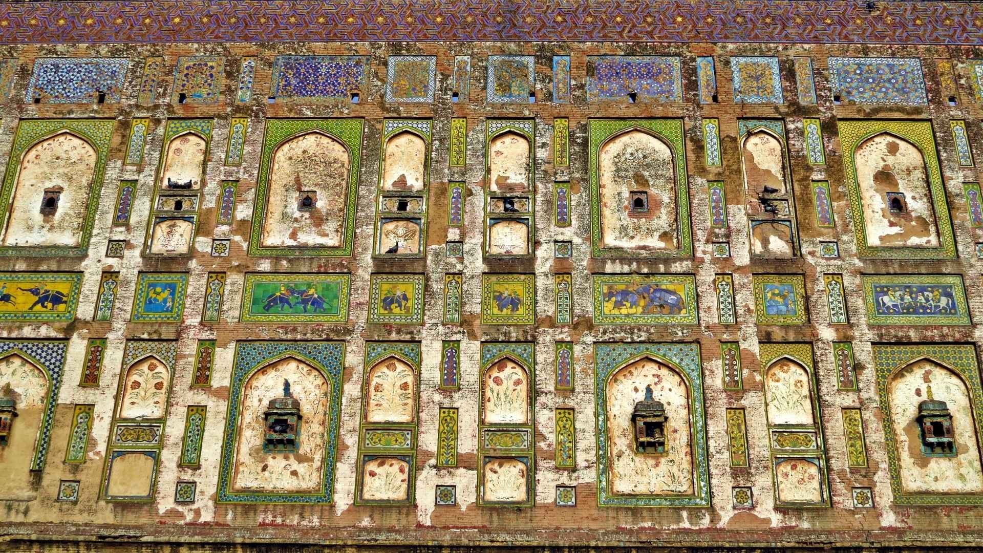 Lahore Fort architectural details
